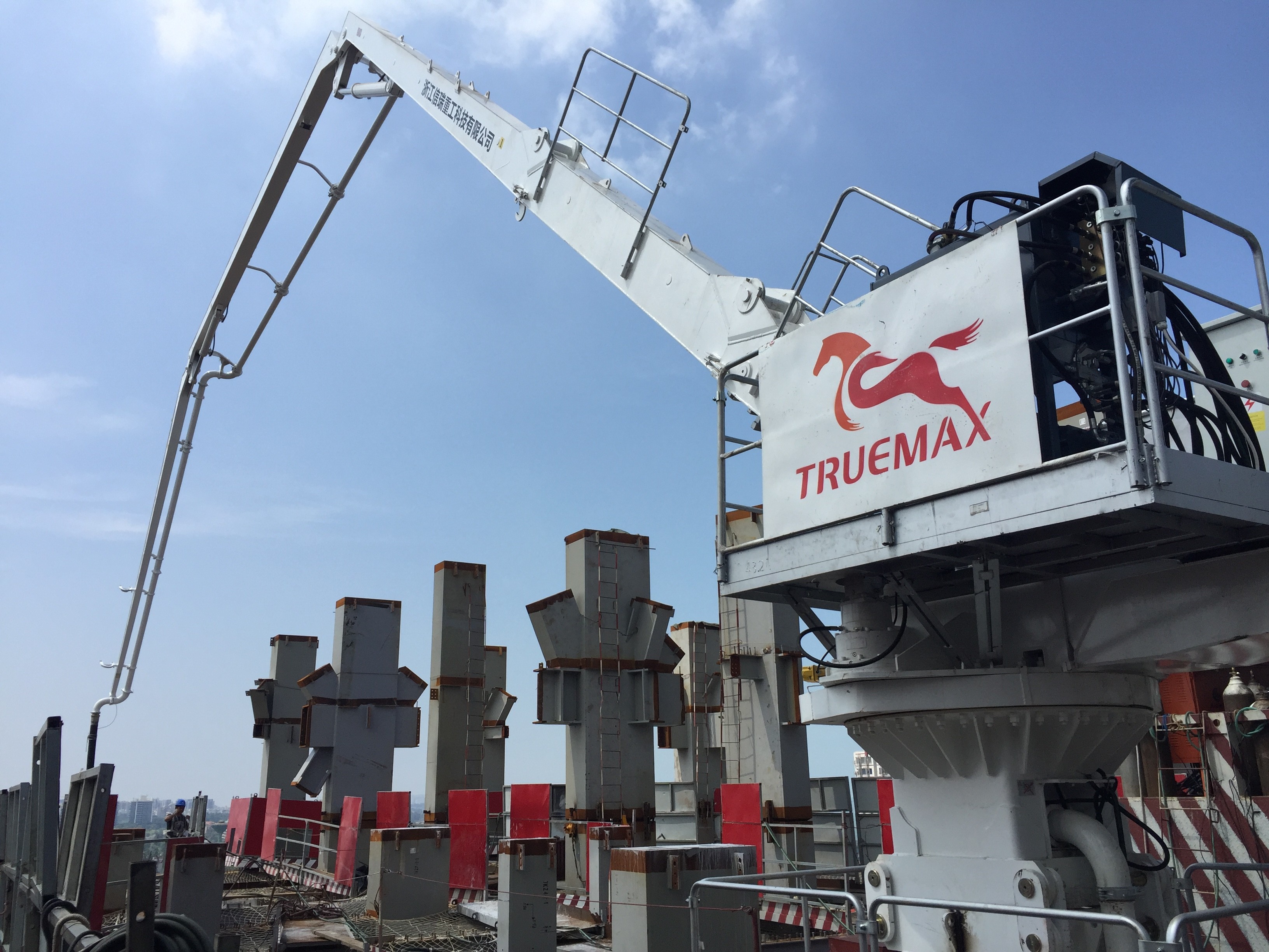 液壓布料機(jī) 液壓布料機(jī)