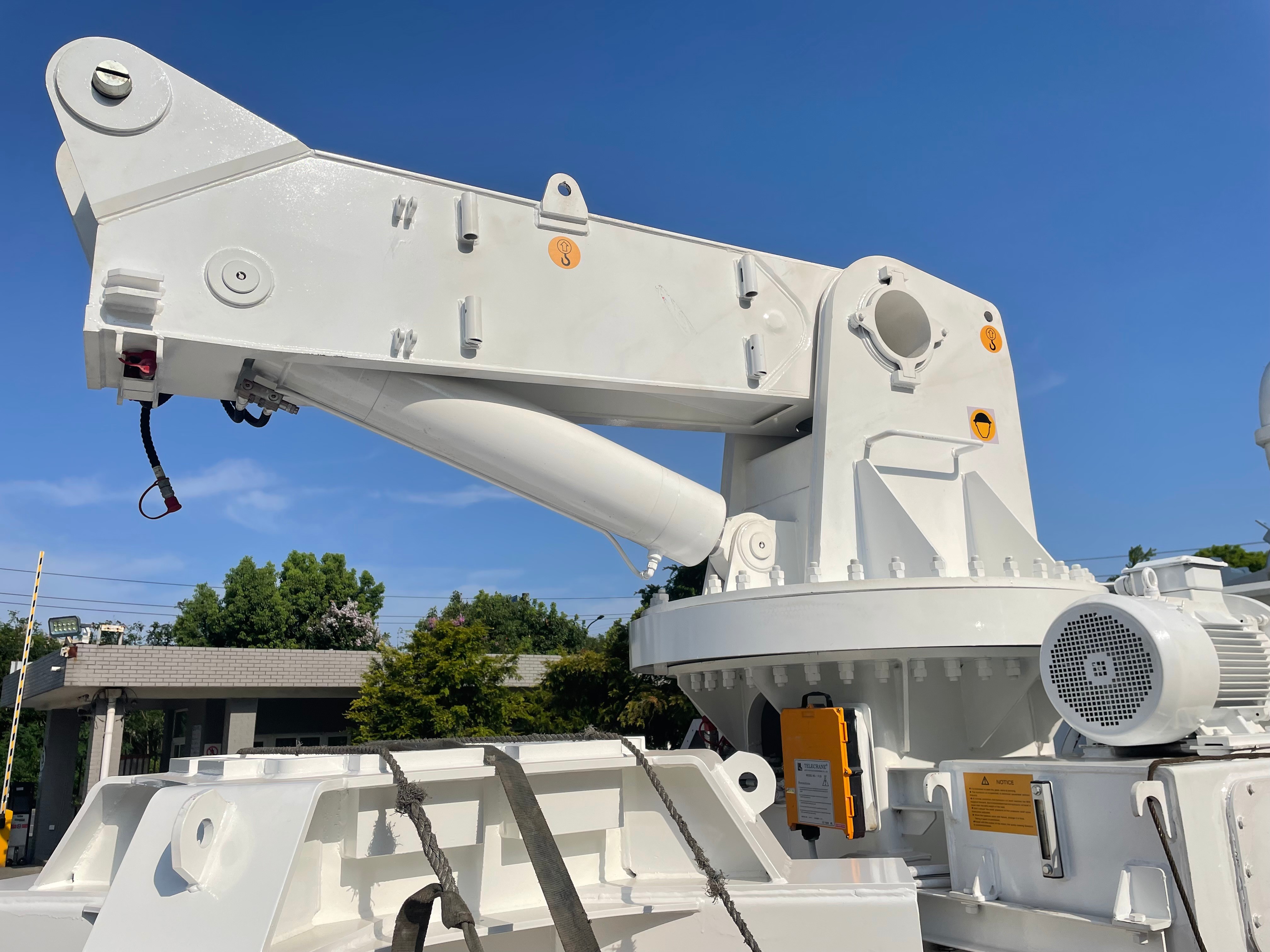 液壓布料機(jī).jpg 液壓布料機(jī).jpg